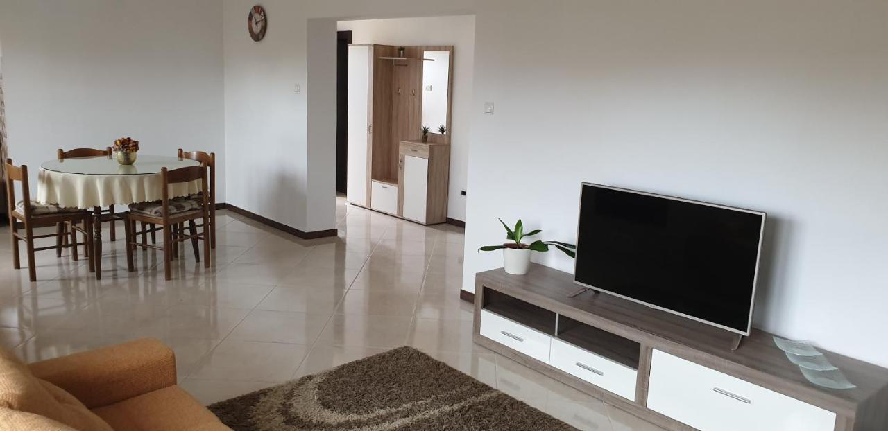 Apartman Lena Pula Ngoại thất bức ảnh